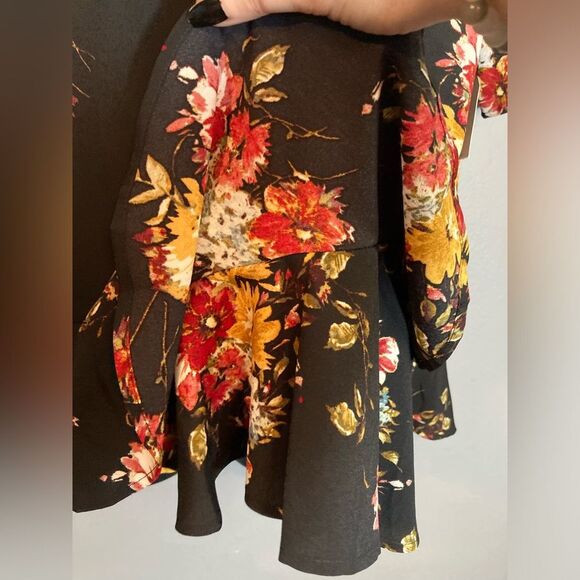 Time & Tru black floral peplum top - Picture 3 of 5